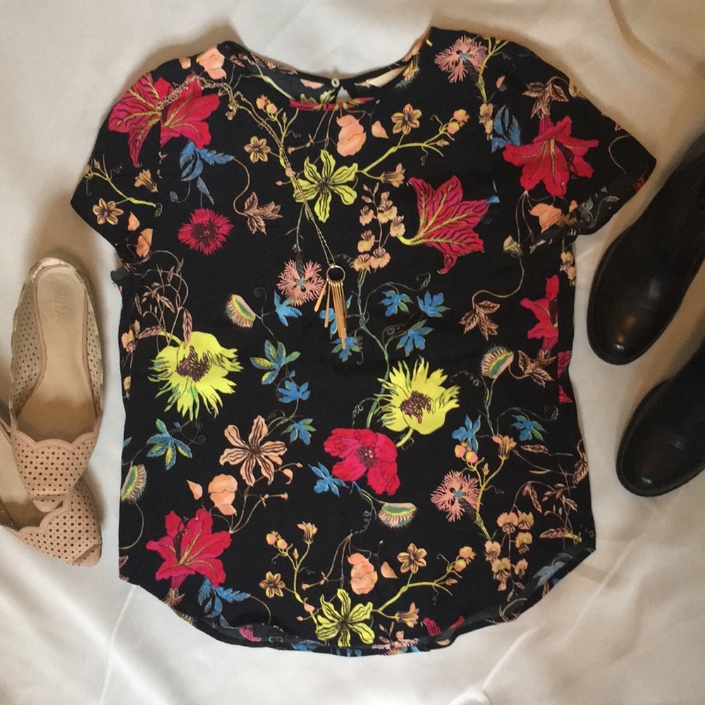🌺H&M🌼Floral🌸Blouse